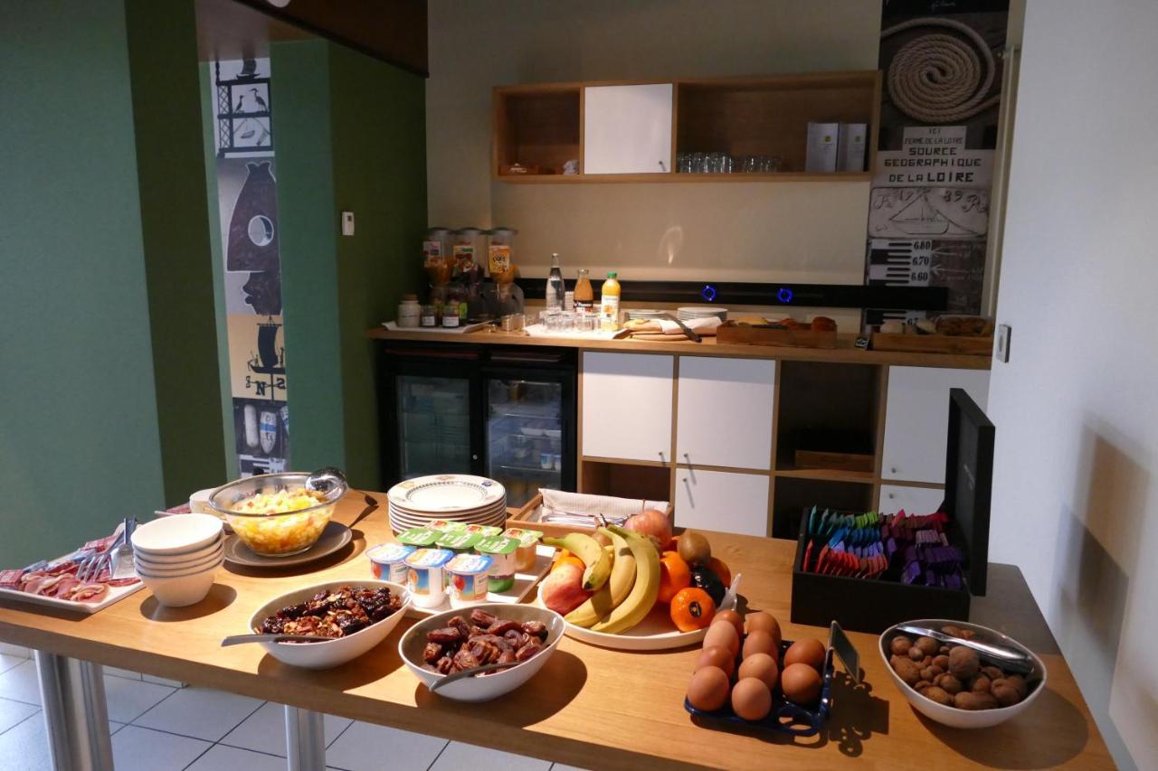 Logis Hotels Le Champalud Restaurant La Citadelle Oree-d'Anjou Zewnętrze zdjęcie