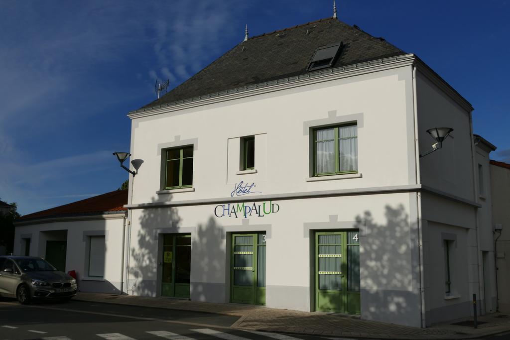 Logis Hotels Le Champalud Restaurant La Citadelle Oree-d'Anjou Zewnętrze zdjęcie