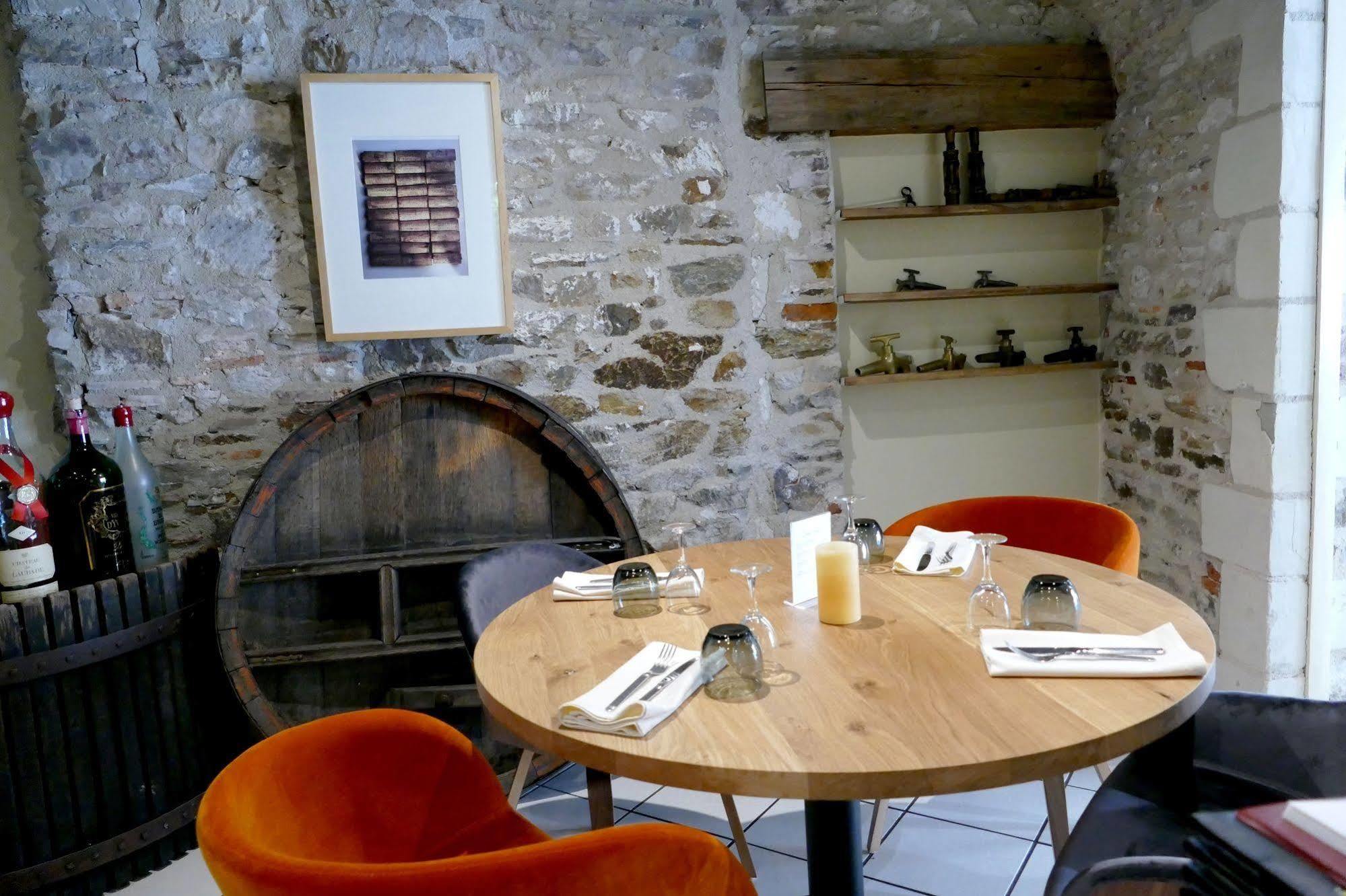 Logis Hotels Le Champalud Restaurant La Citadelle Oree-d'Anjou Zewnętrze zdjęcie