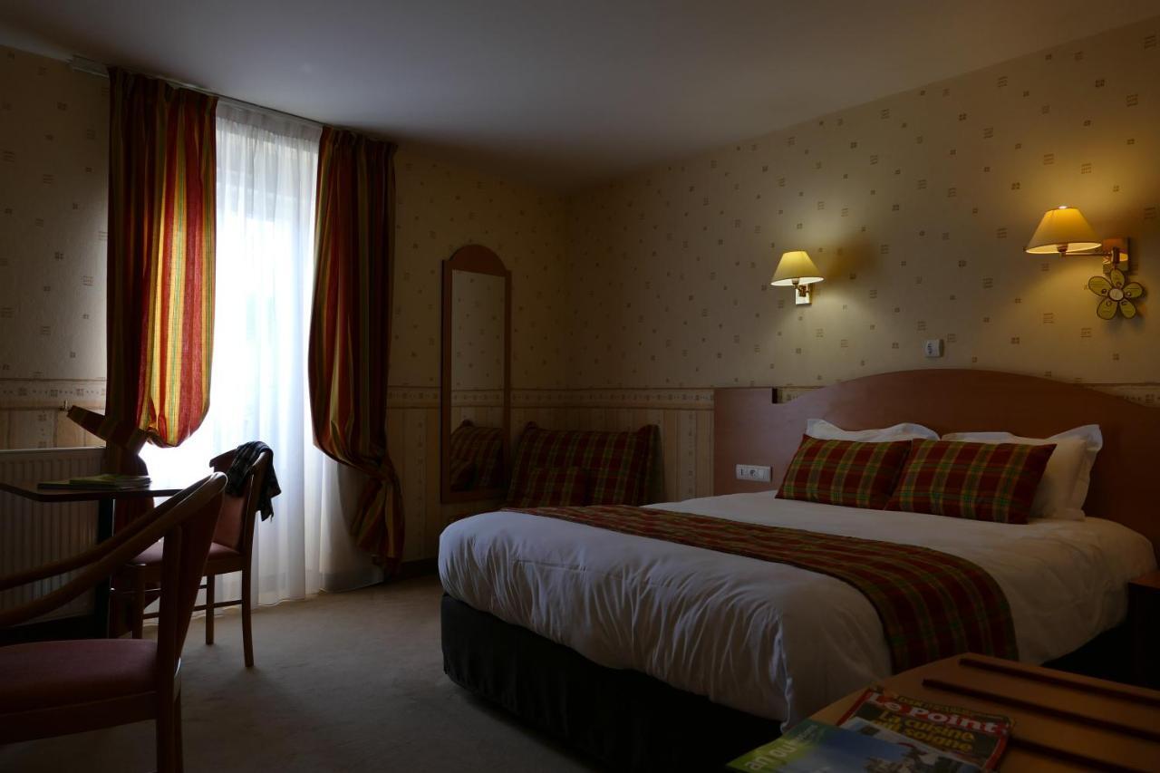 Logis Hotels Le Champalud Restaurant La Citadelle Oree-d'Anjou Zewnętrze zdjęcie